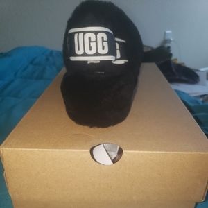 Ugg furry slides